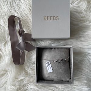 Reeds infinity bracelet